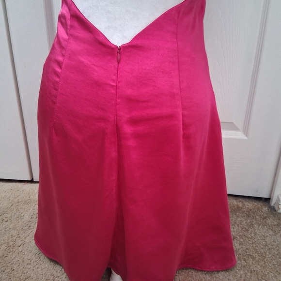 Elliatt Zinnia Fuschia Mini Halter Dress    Size L - Picture 12 of 13